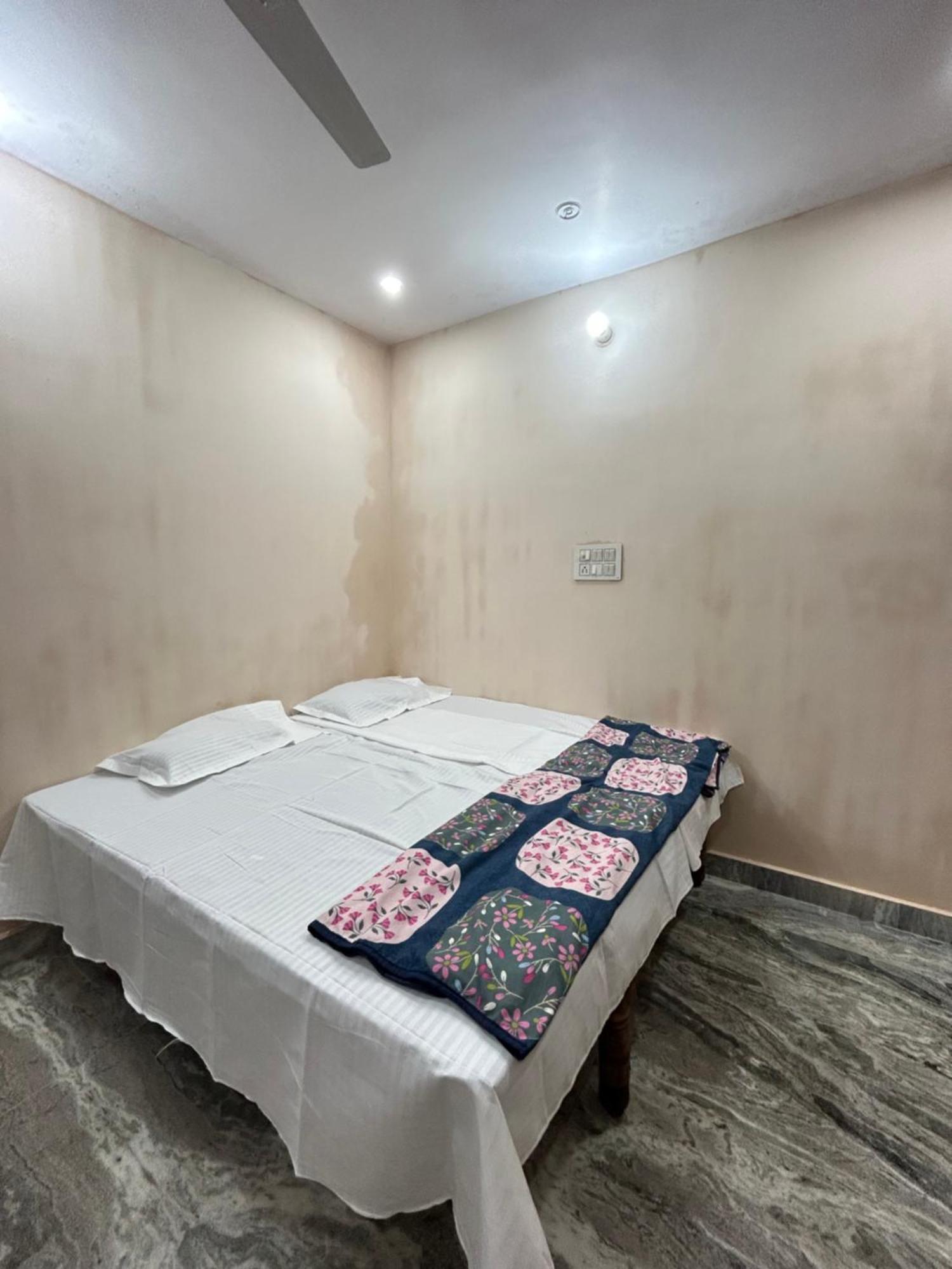 Vishwanath Residency Villa Allāhābād Junction Kültér fotó